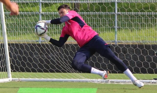 开云娱乐-越南头号门将休战四个月 大阪樱花确认其手术治疗