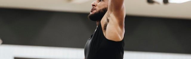 开云APP下载-自我救赎还是狼来了3.0？网记曝西蒙斯状态出色