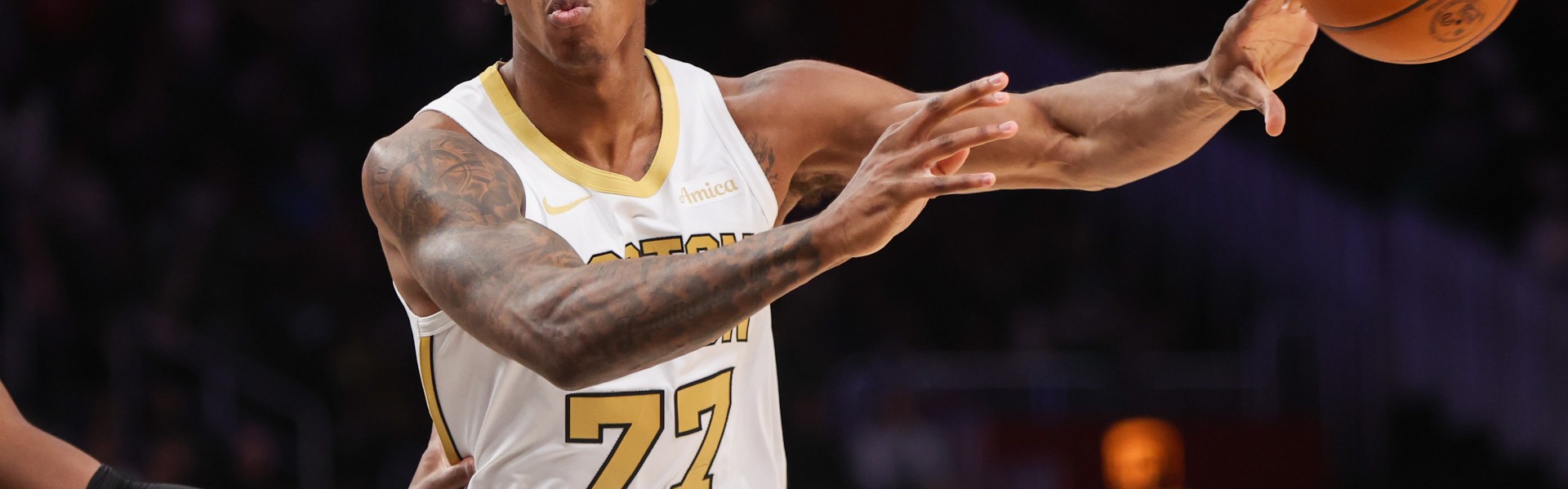 kaiyun sports-9分7板2帽！马祖拉：阿马里·威廉姆斯攻防两端表现都十分出色